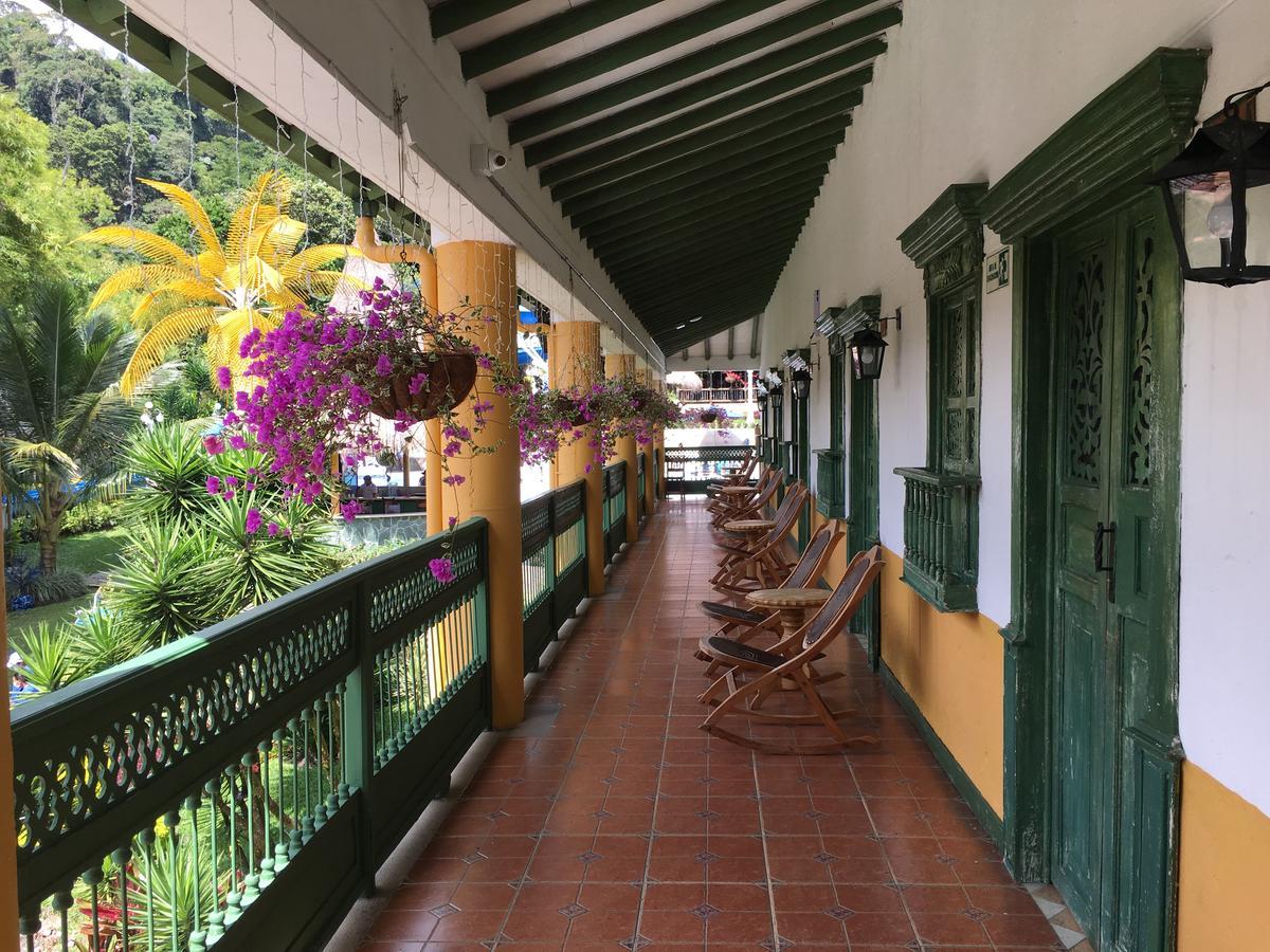 Hotel Aguatur Cocorna Exterior photo