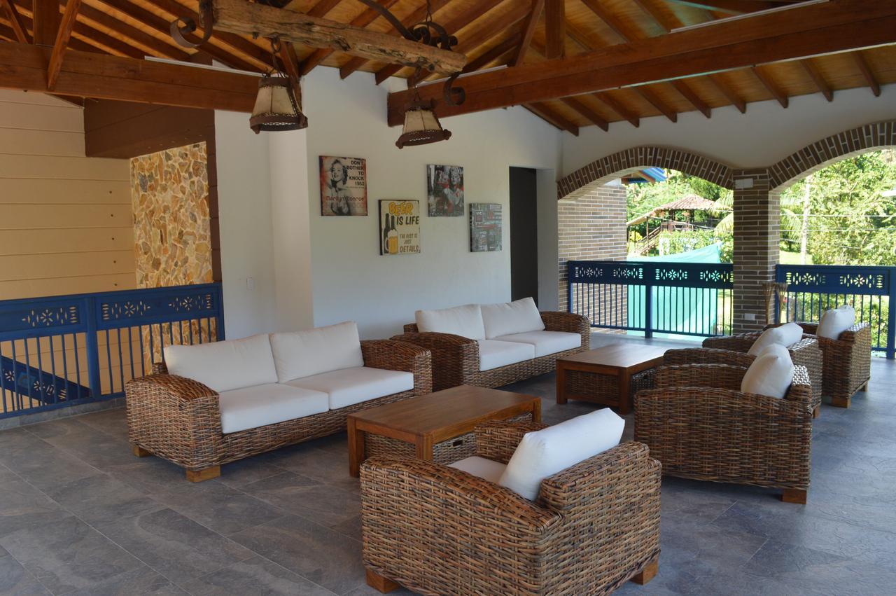 Hotel Aguatur Cocorna Exterior photo